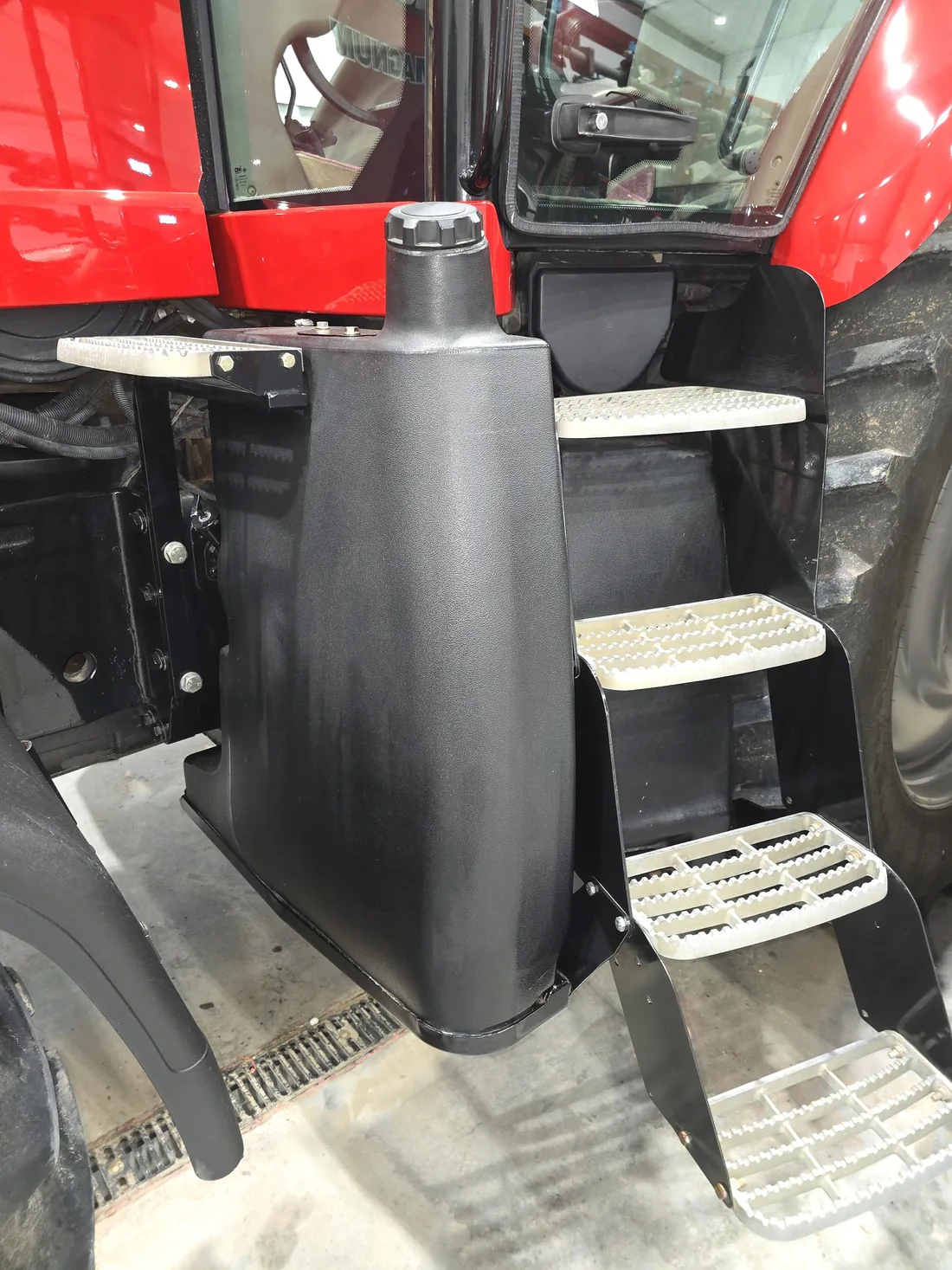Cleaned cab-entry and access area after service